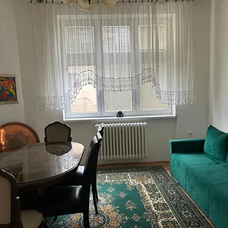Diamond Center Apartment *